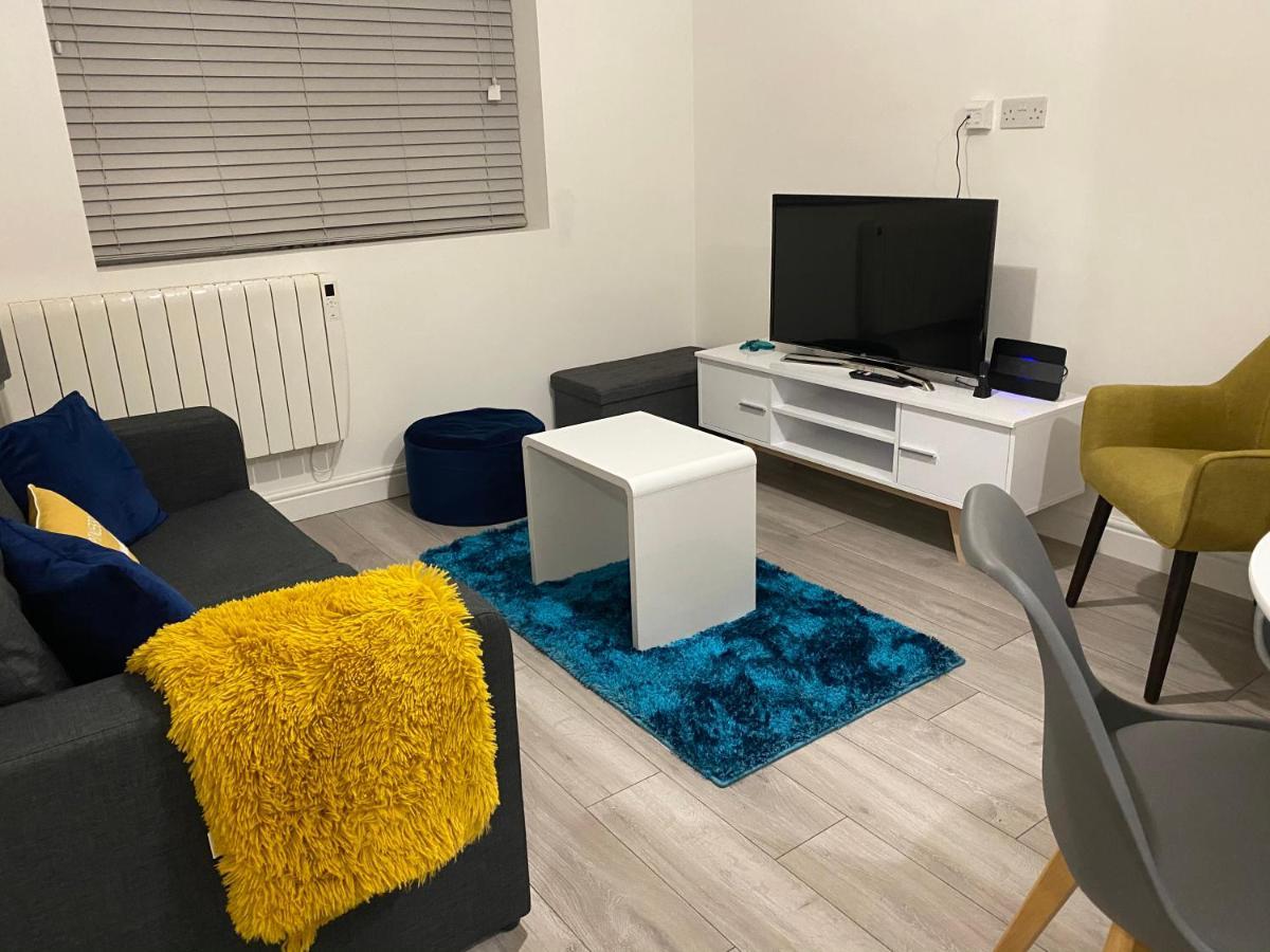Marie'S Serviced Apartments- 2 Bedroom City Stay Bedford Extérieur photo